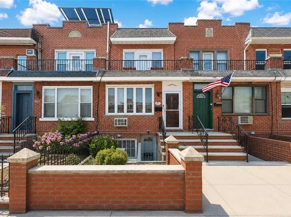 8665 15th Ave, Brooklyn, NY 11228