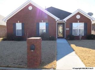 2505 Hampshire Dr SW, Decatur, AL 35603