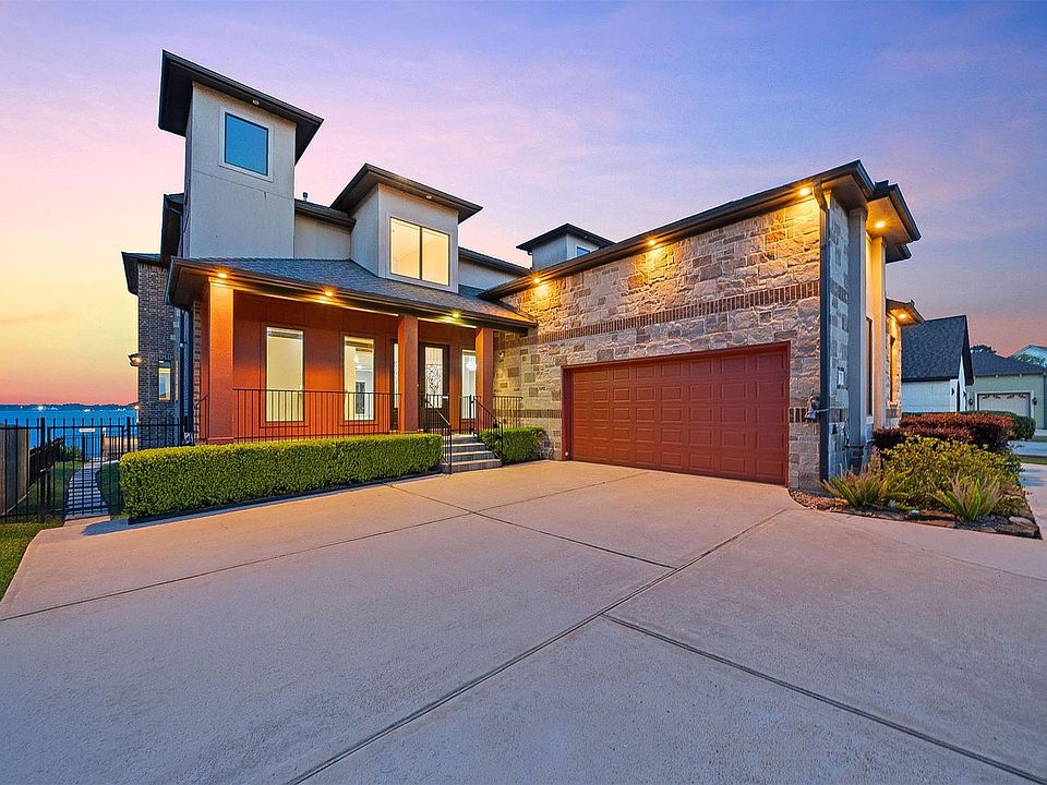 1st image of 18922 Vantage View Ln