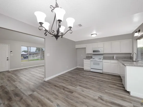 5604 Ginger Dr, Bakersfield, CA 93309