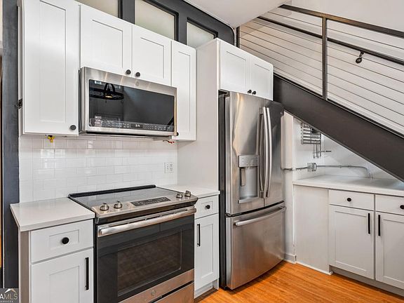 4th image of 260 18th St NW Unit 10314