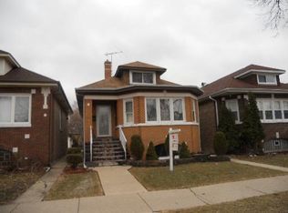7659 W Sunset Dr, Elmwood Park, IL