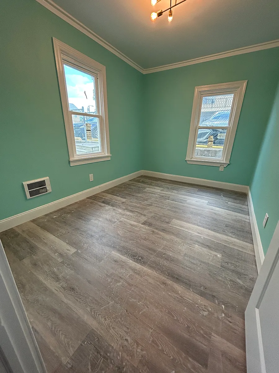 Building Photo - 43 Franklin Ave #C