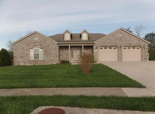 1068 Amberley Way, Richmond, KY 40475