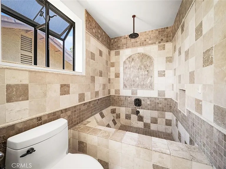 731 Langer Dr — Photo 39