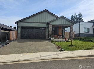 2110 Hawks View Ln, Winlock, WA 98596