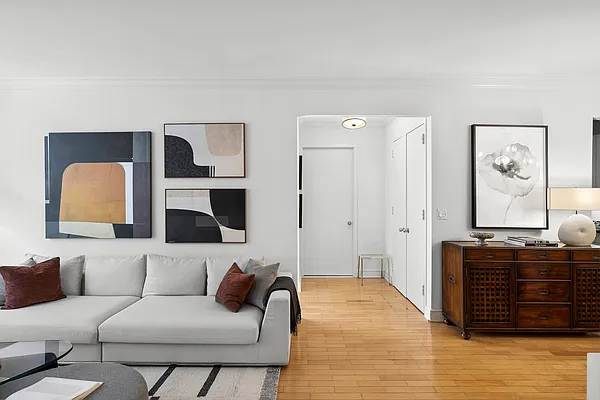 99 Jane Street #3L in West Village, Manhattan | StreetEasy