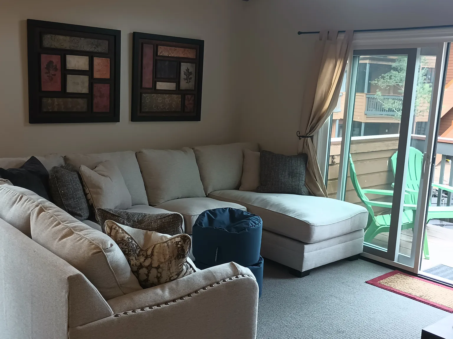2 bed, 900 sqft, $3,200 — Photo 4