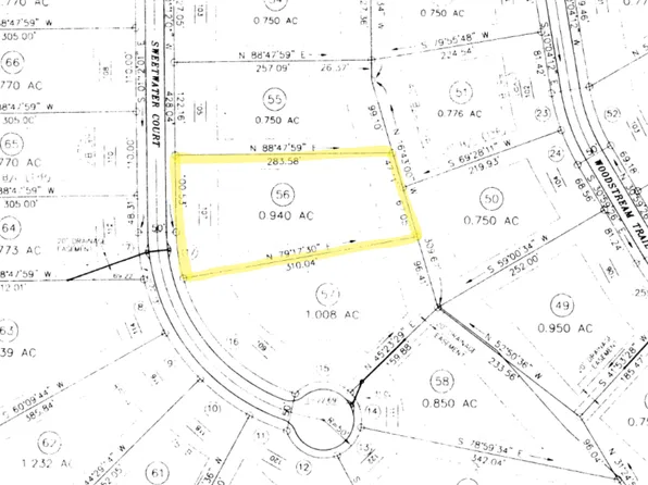 107 Sweetwater Ct, Lagrange, GA 30240