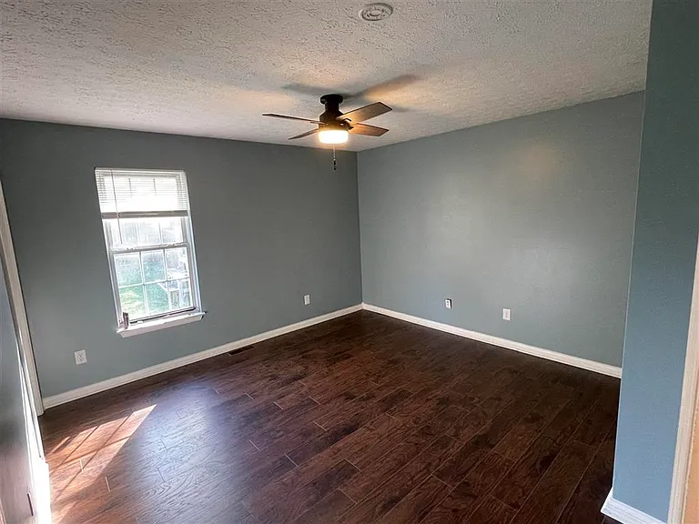 20 Tyne Ave — Photo 14