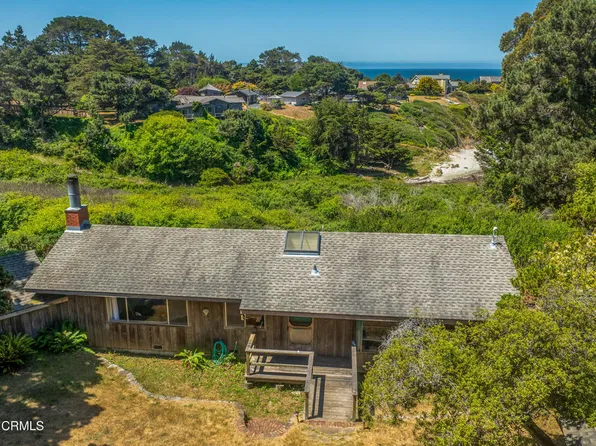16920 Ocean Dr, Fort Bragg, CA 95437