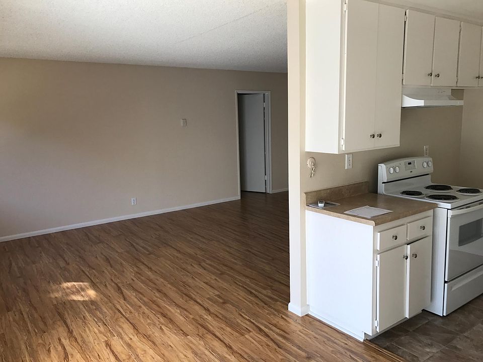 1st image of 5303 Yarmouth Ave APT 114