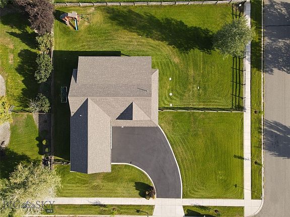 4th image of 283 Coral Dr