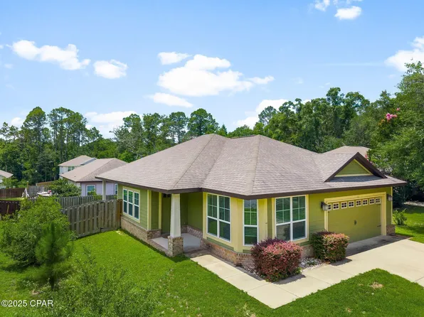 11 Sawyer Ct, Freeport, FL 32439