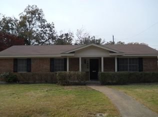 1006 N 66th St, Waco, TX 76710