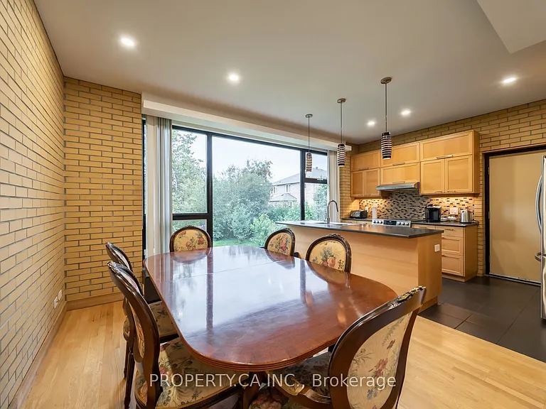 779 Willowdale Ave #MAIN — Photo 2