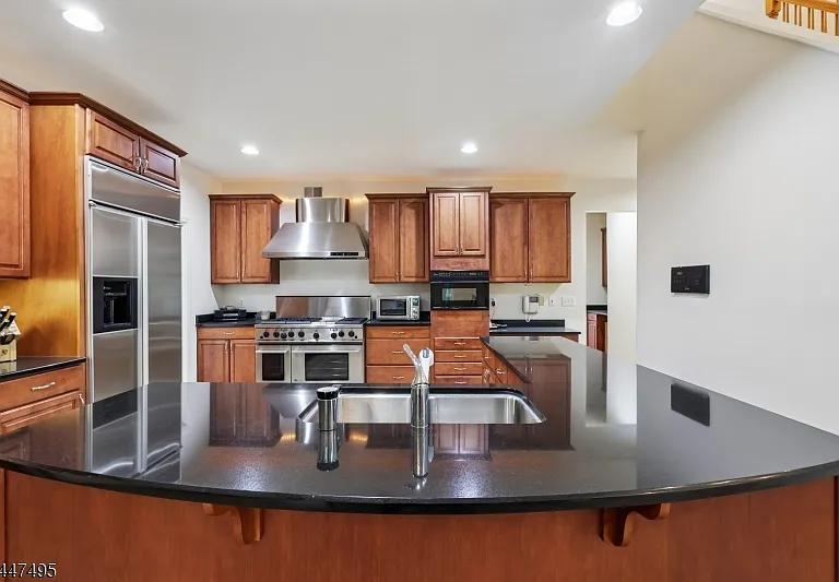 8 Pring Ct — Photo 9