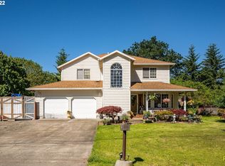 455 Grey Cliffs Dr, Saint Helens, OR 97051