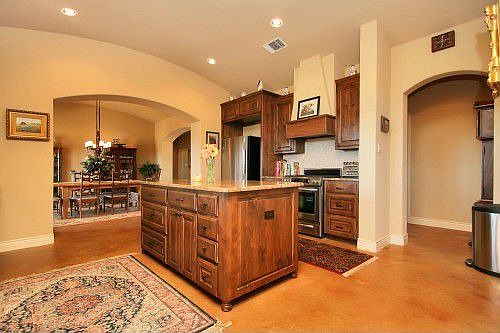 3rd image of 103 Williams Dr Unit J