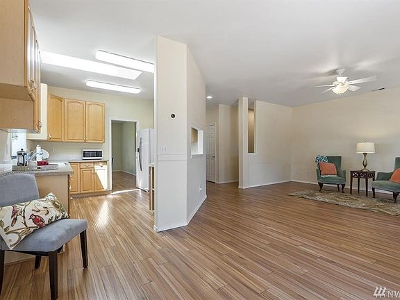 4th image of 11203 58th Ave SW