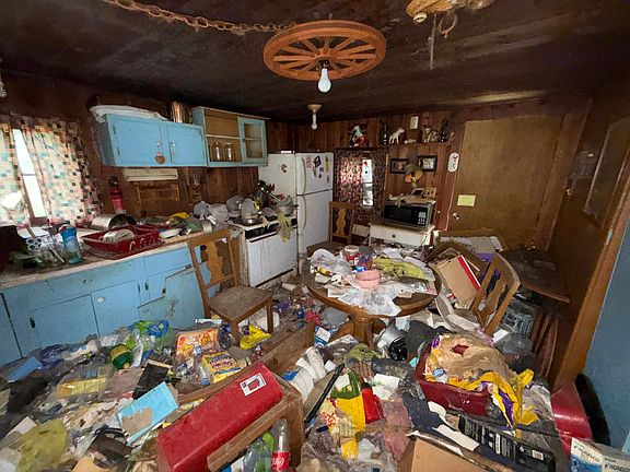 4th image of 22155 Cohoon Rd
