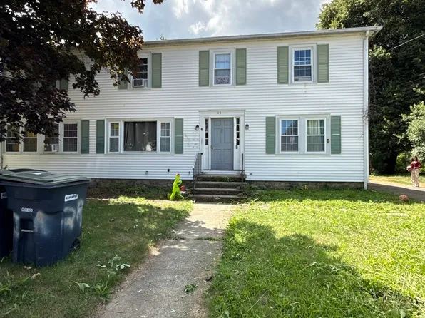 15 Liberty St, Southbridge, MA 01550