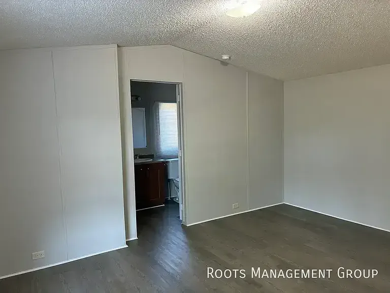 2621 Jeffersonville Rd #42 — Photo 7