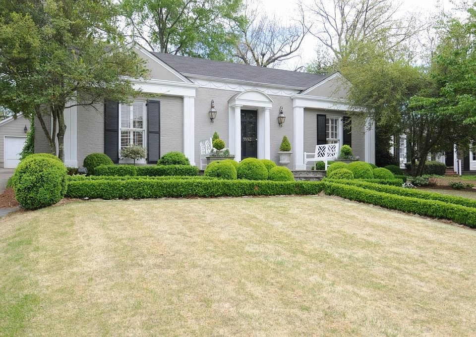2nd image of 1883 Greystone Rd NW