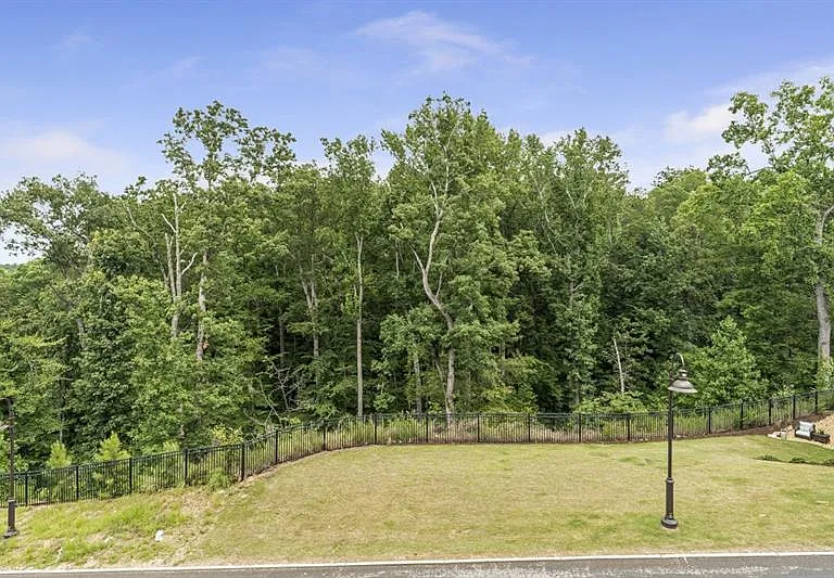 6803 Prelude Dr — Photo 34