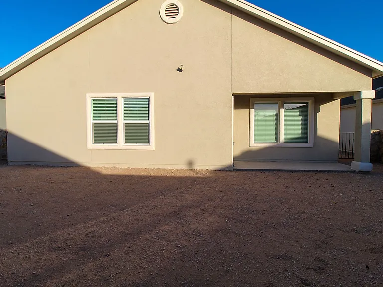 1217 Golden Summer Pl — Photo 22