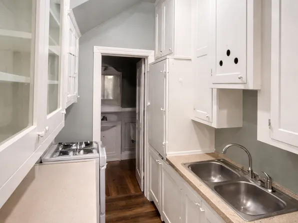 717 Cedar Ave S APT 2, Owatonna, MN 55060