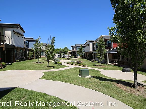 2nd image of 400 Bosque Blvd Unit 409