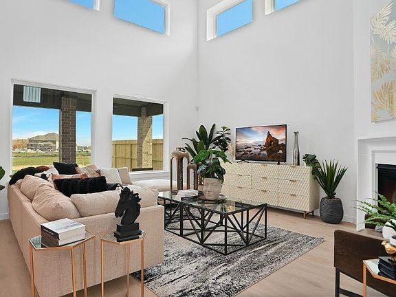 6th image of this home