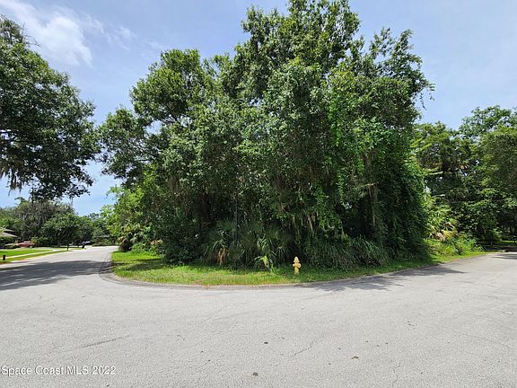 4th image of 3333 Sandalwood Ln