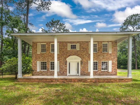 575 Hill St, Defuniak Springs, FL 32435