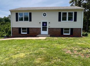 209 Ridgecrest Dr, Monroe, VA 24574