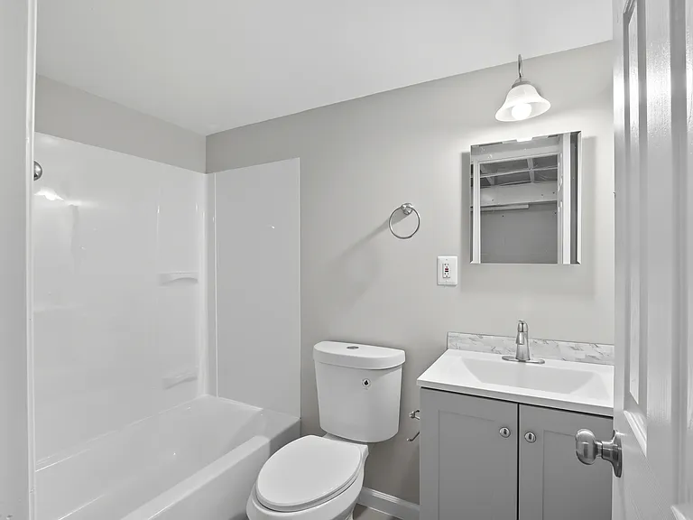 4924 Frankford Ave — Photo 18