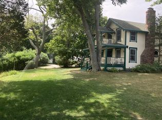 16 Ocean Ave, Duxbury, MA 02332