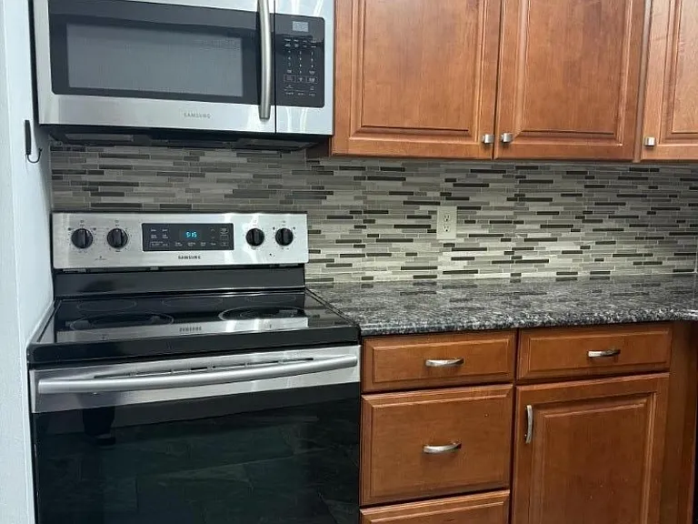 3015 Revere Ct #3015 — Photo 8