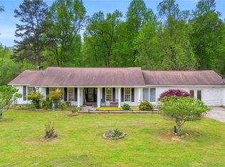 2976 Sky Lake Cir, Gainesville, GA 30506
