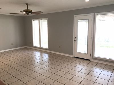160 Hibiscus Pl, River Ridge, LA, 70123