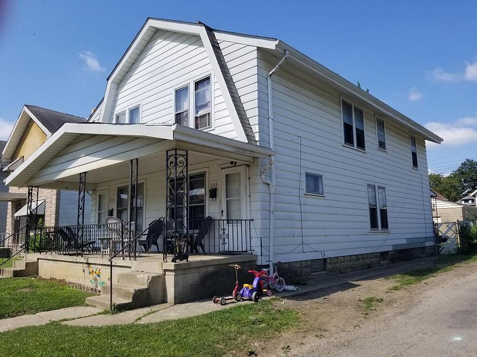 2nd image of 253 S Wayne Ave