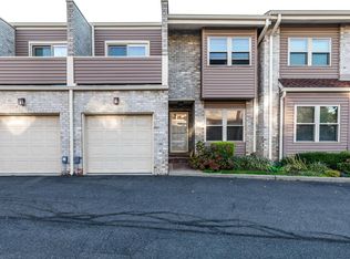 2842 Nicole Ct, Oceanside, NY 11572