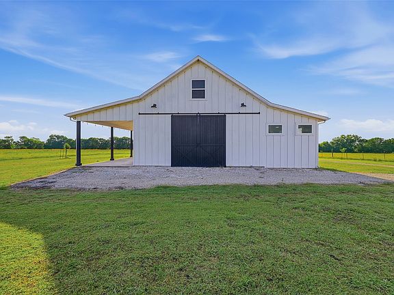 2nd image of 5235 Fm 1752 S