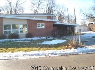 1506 Golfview Rd, Rantoul, IL 61866