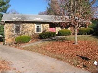 1413 E Elliston Dr, Bloomington, IN