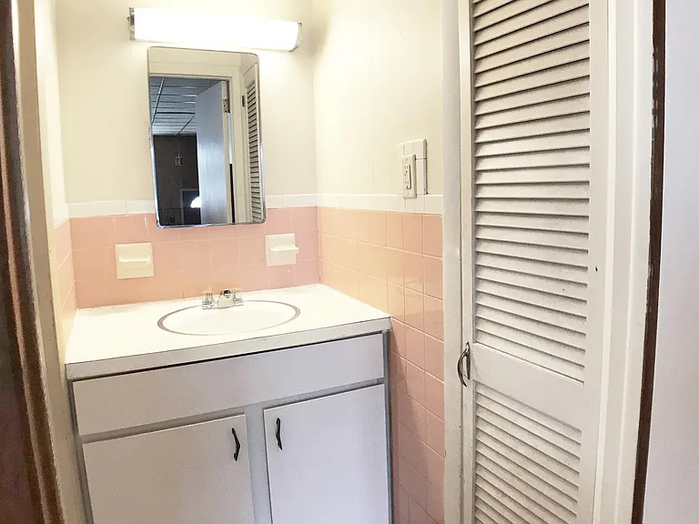 38 Springgarden St #1 — Photo 8