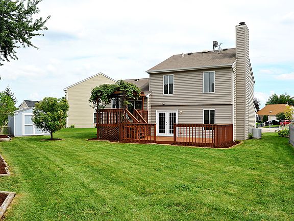 2nd image of 12 Bayberry Ct