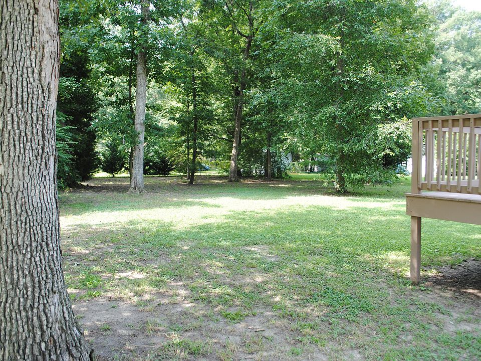 2nd image of 5305 River Rd