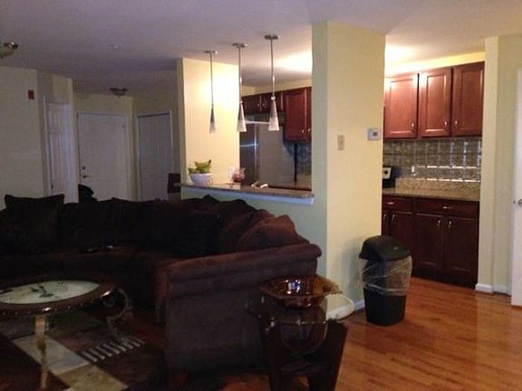 2nd image of 9716 Lake Pointe Ct
